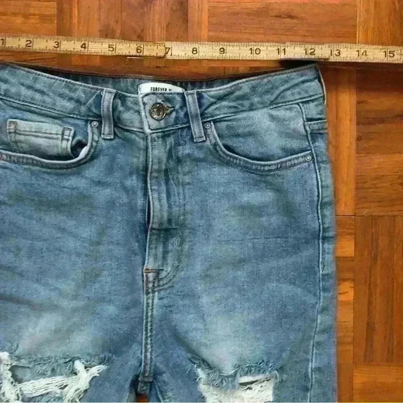 FOREVER 21 #highwaistedshorts #distressedshorts women 24 - Picture 4 of 5